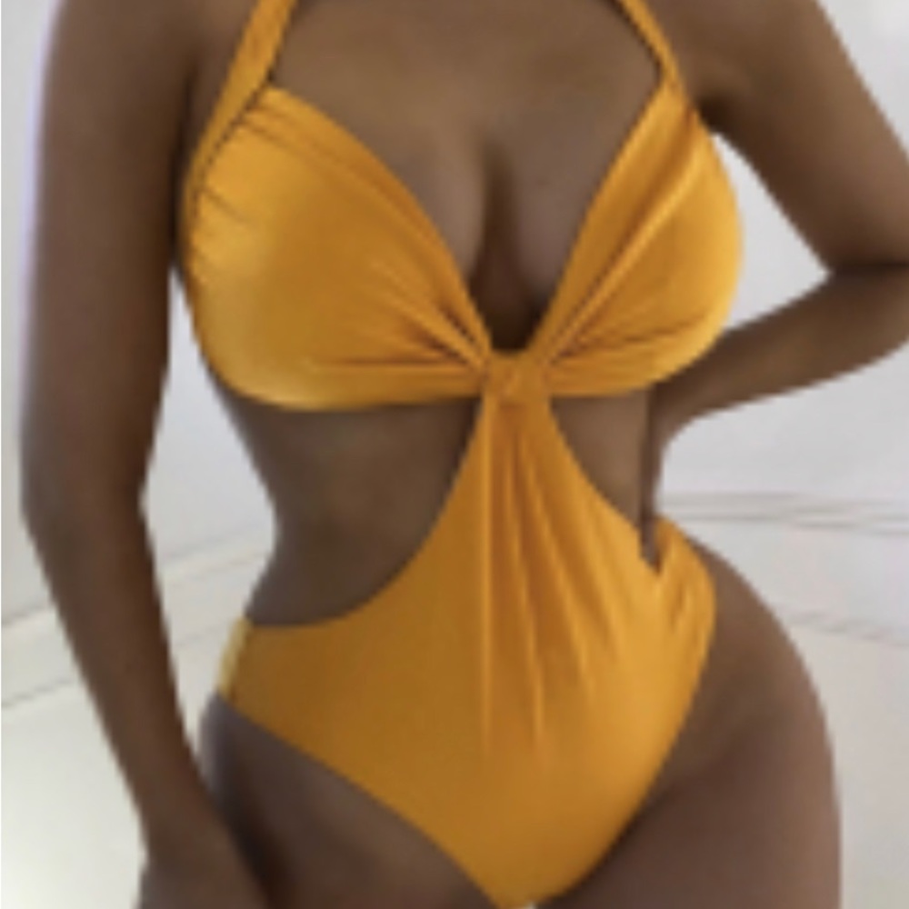 🧡 New  Bella Donna Gold one piece swimsuit